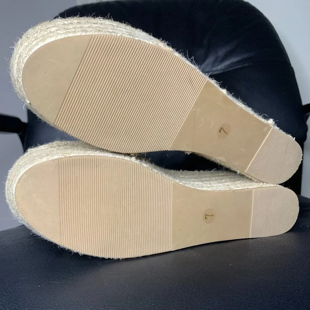 Matisse Leopard Print Wedges, size 7 - Picture 5 of 7